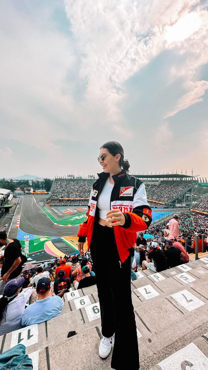 f1 vintage ferrari trifecto racing jacket waring in gp