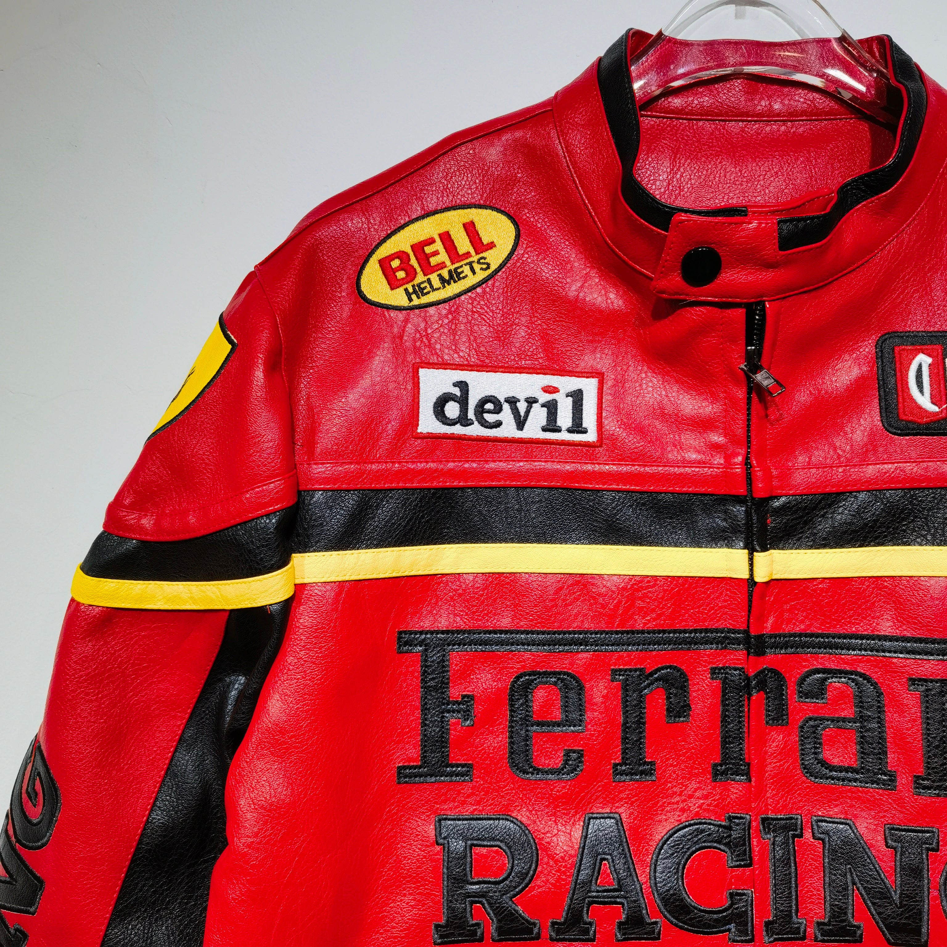 ferrar-red-details1.jpg